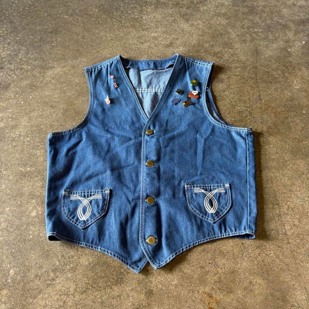 1970s denim levis style patchwork button vest
